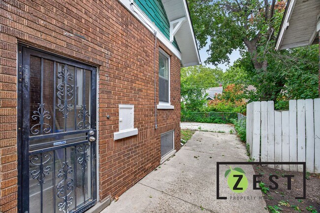 Building Photo - 12772 Griggs St