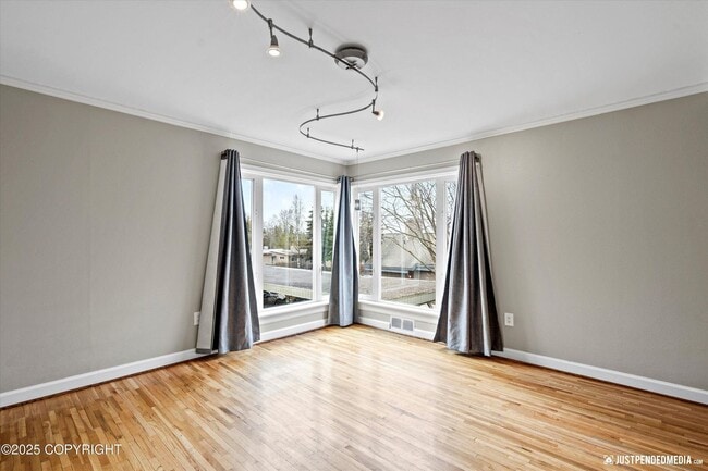 Building Photo - 1334 K St