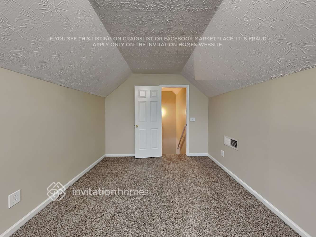 Building Photo - 7925 Paddocks Mill Dr