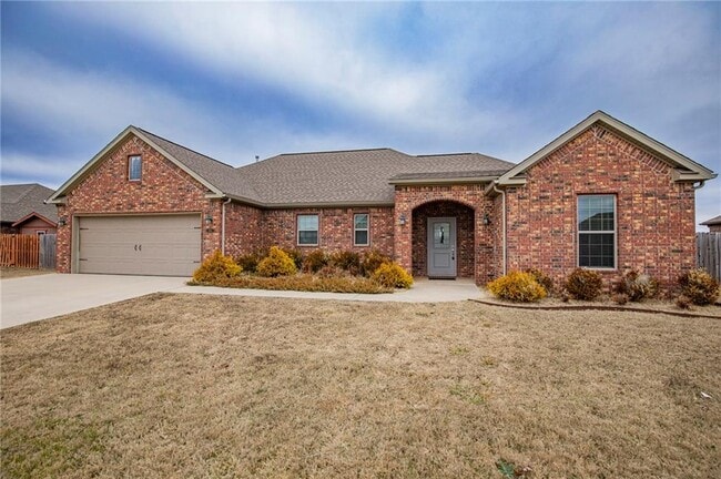 Building Photo - 1104 Taylor Ln