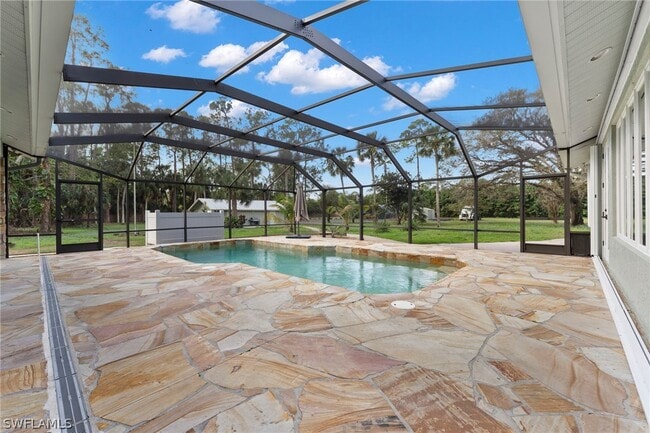 Building Photo - 840 Jung Blvd W