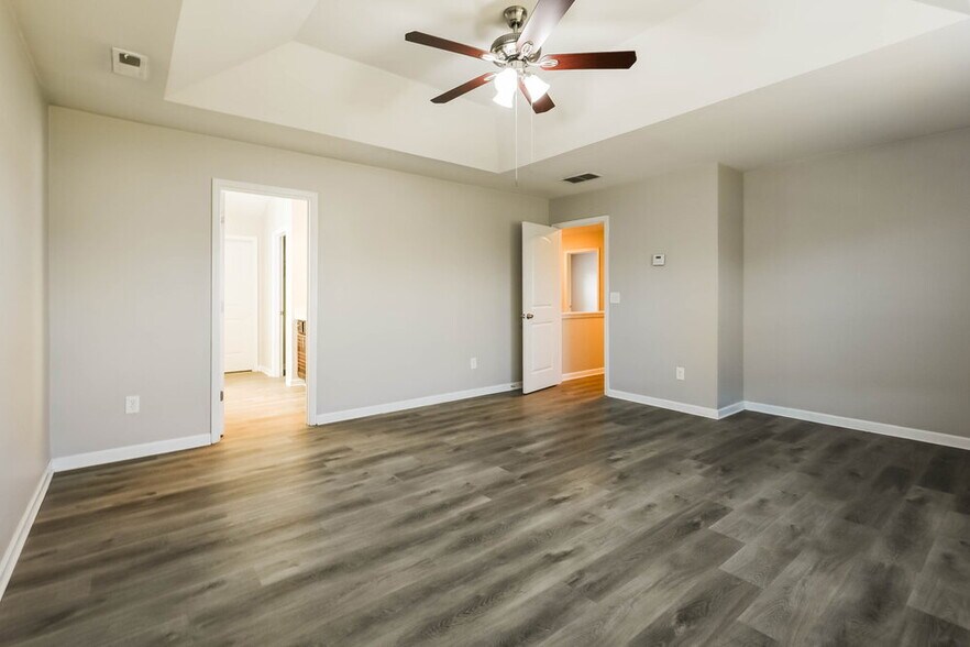 Building Photo - 175 Biscayne Terrace