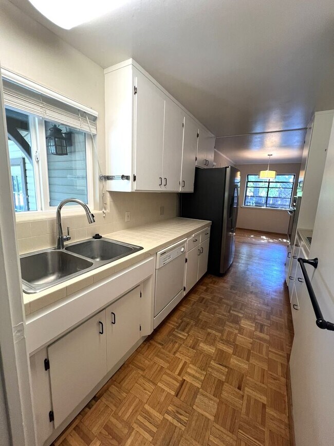 Building Photo - Immaculate 3/2 Near Big Chico Creek-Must See!