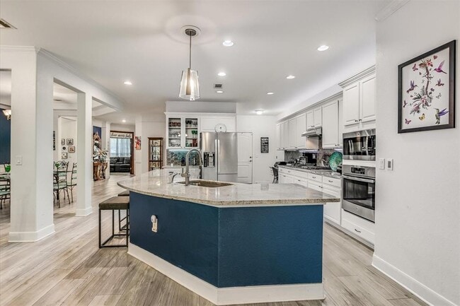 Building Photo - 902 Rio Grande Loop