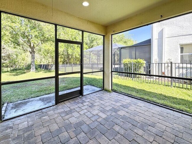 Building Photo - 10864 Cory Lake Dr