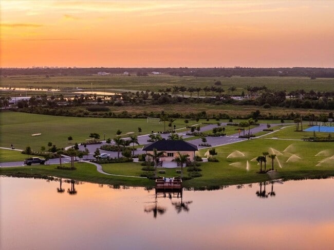 Building Photo - 8792 Winter Breeze Wy