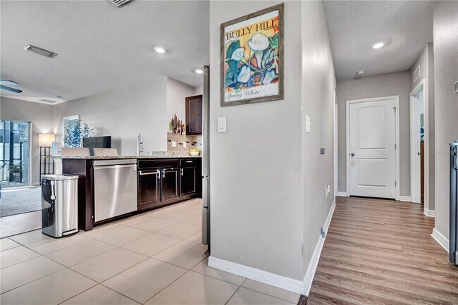 Building Photo - 32705 Brooks Hawk Ln