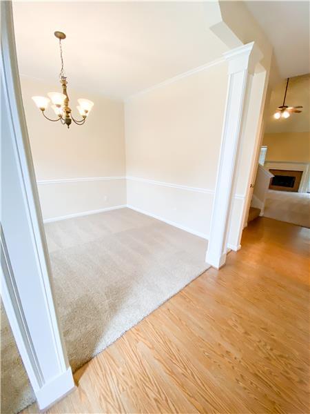 Building Photo - 204 Foxbury Square