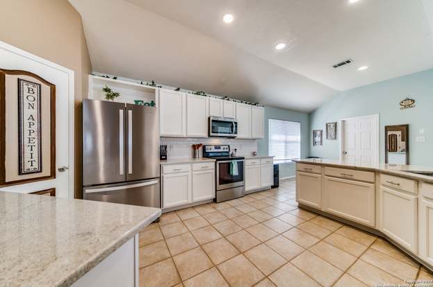 Building Photo - 21110 Las Lomas Blvd