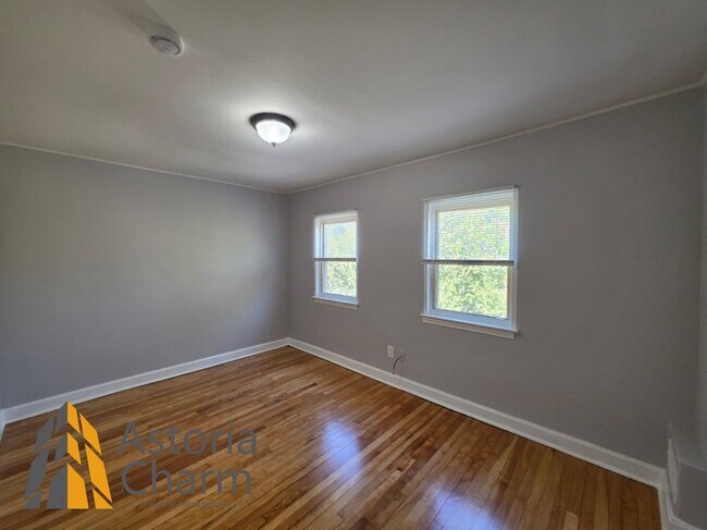 Building Photo - 716 Glenwood Ave