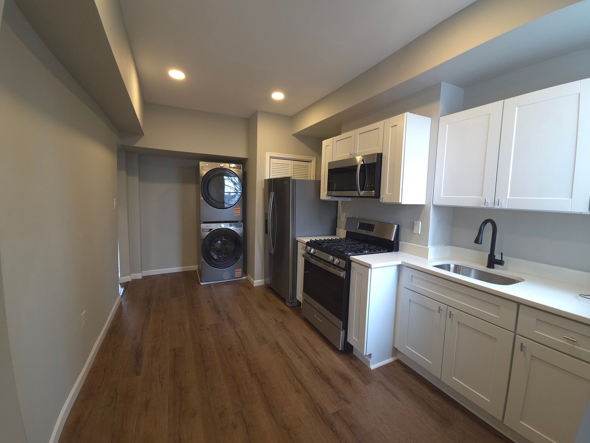 Kitchen - 2732 Reisterstown Rd