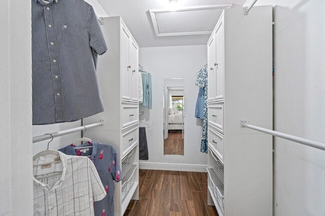 Building Photo - 19977 Villa Medici Pl