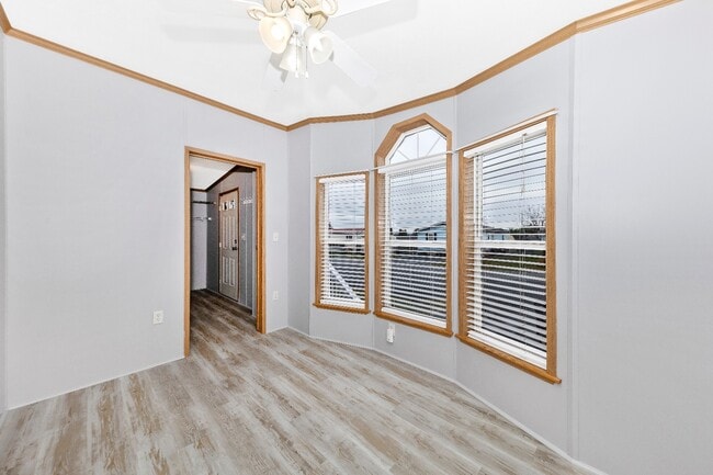 Building Photo - 16114 McGregor Dr