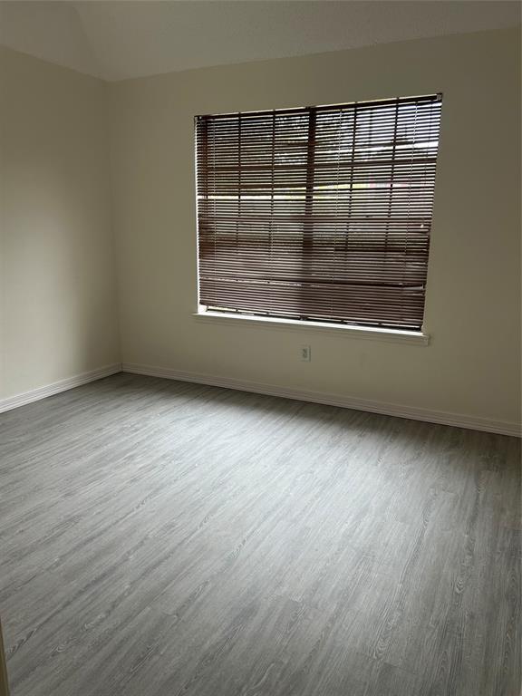 Building Photo - 1531 Rushworth Dr
