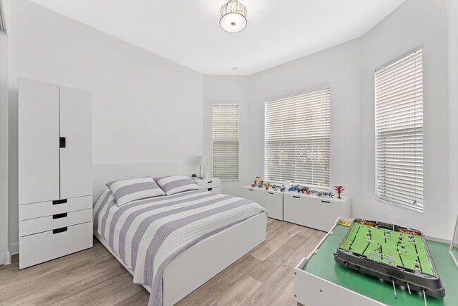 Building Photo - 5934 Buttonbush Dr