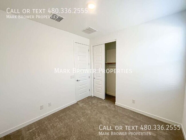 Building Photo - 4439 N 94th Dr