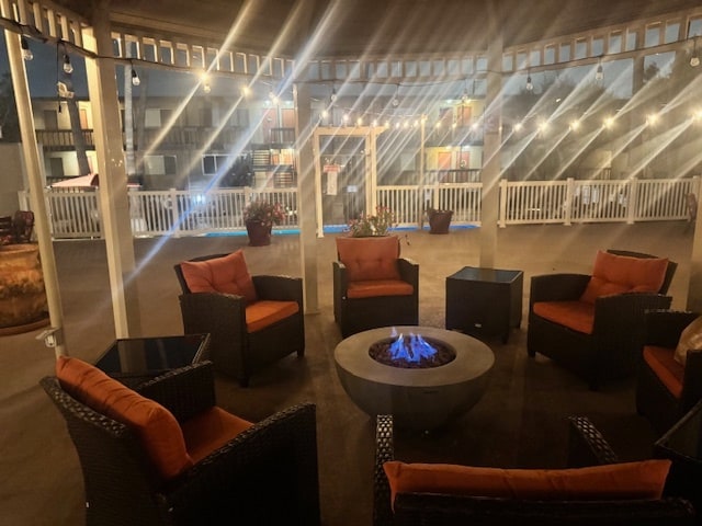 Building Photo - Sun Harbour Apartments