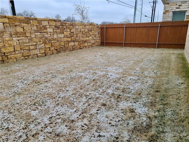 Building Photo - 1265 Summerbrooke Cir
