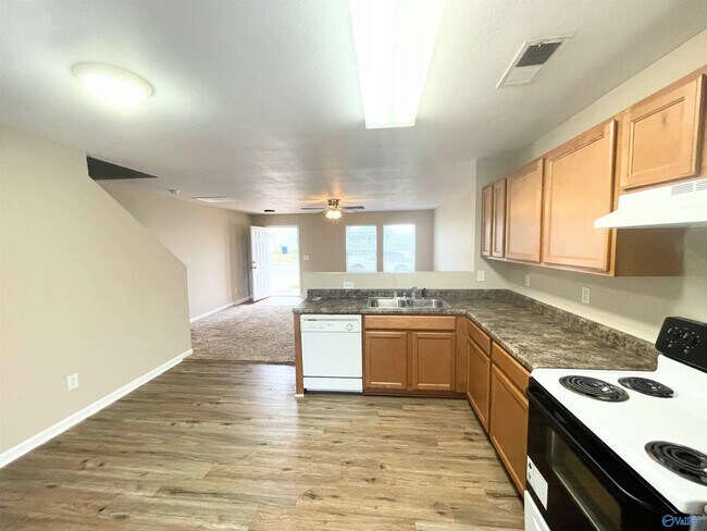 Building Photo - 229 Whitestone Dr NE