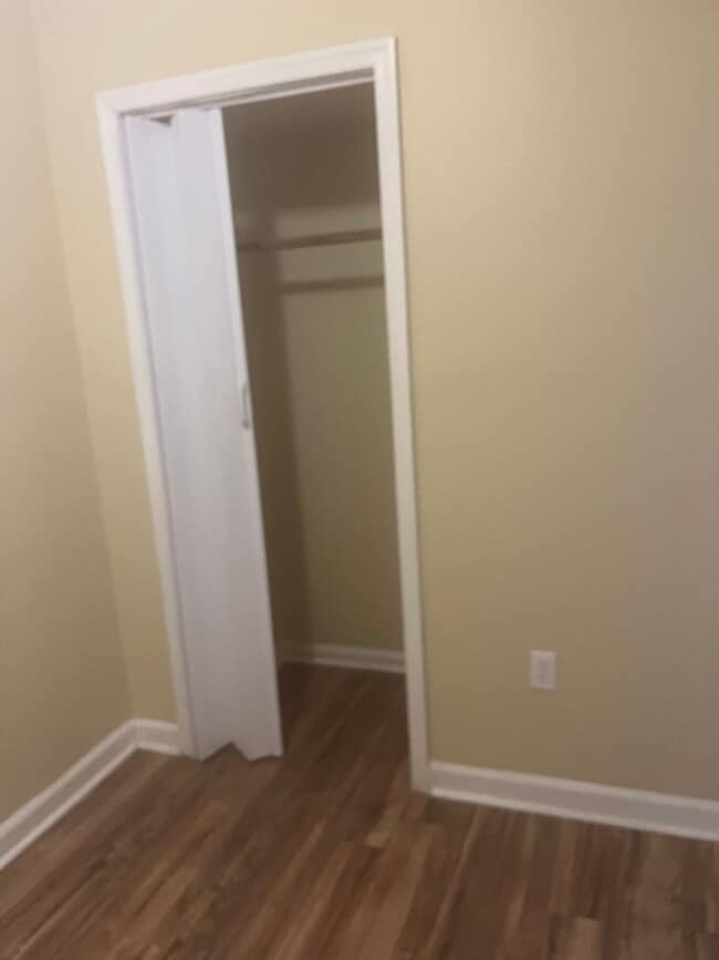 Building Photo - 2359 Druid Hill Ave