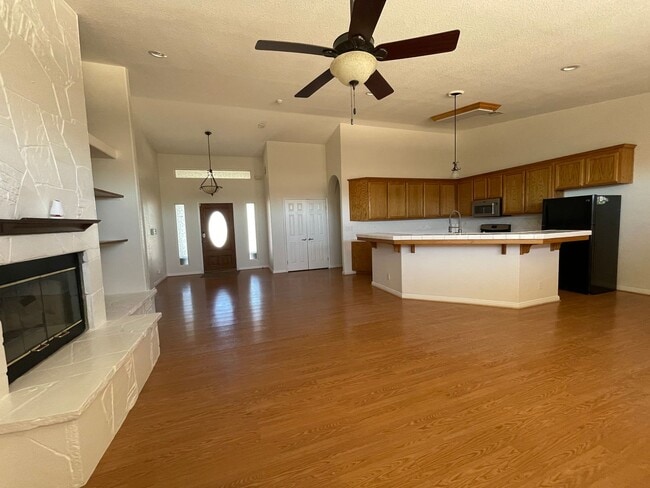 Building Photo - Coming Soon!! Beautiful and Maintained