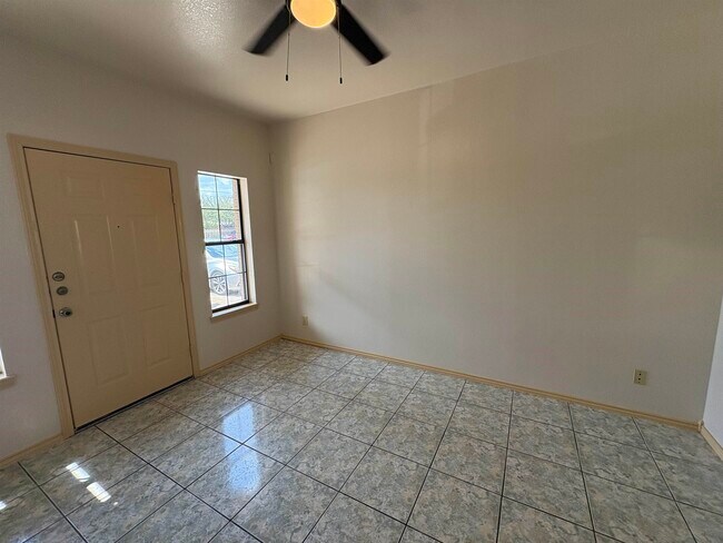 Building Photo - 4419 Springfield Ave
