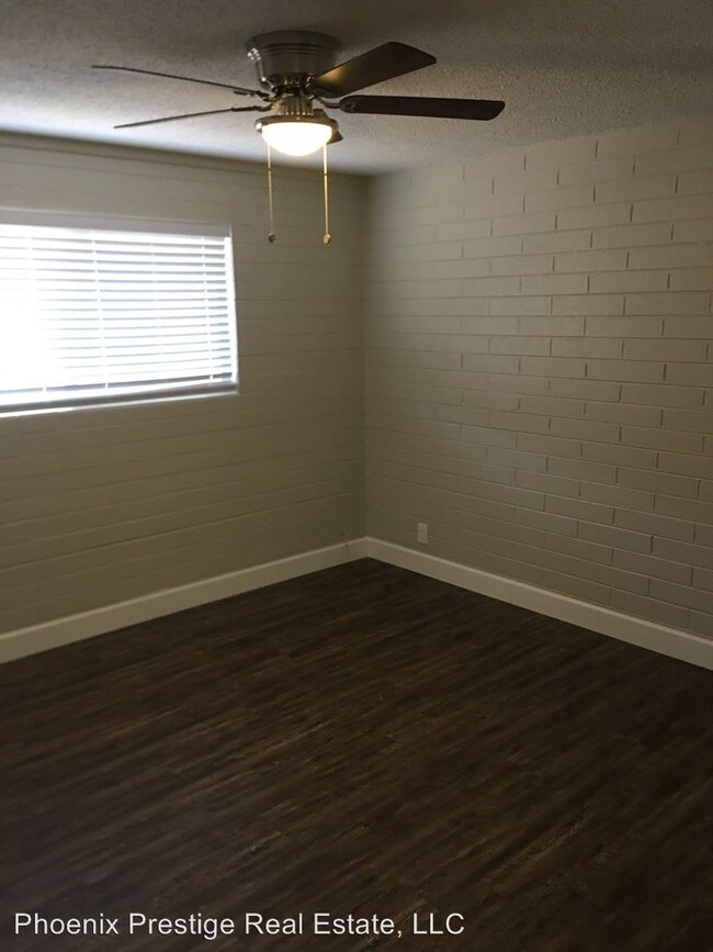 Building Photo - 6027-6041 N 23rd Ave