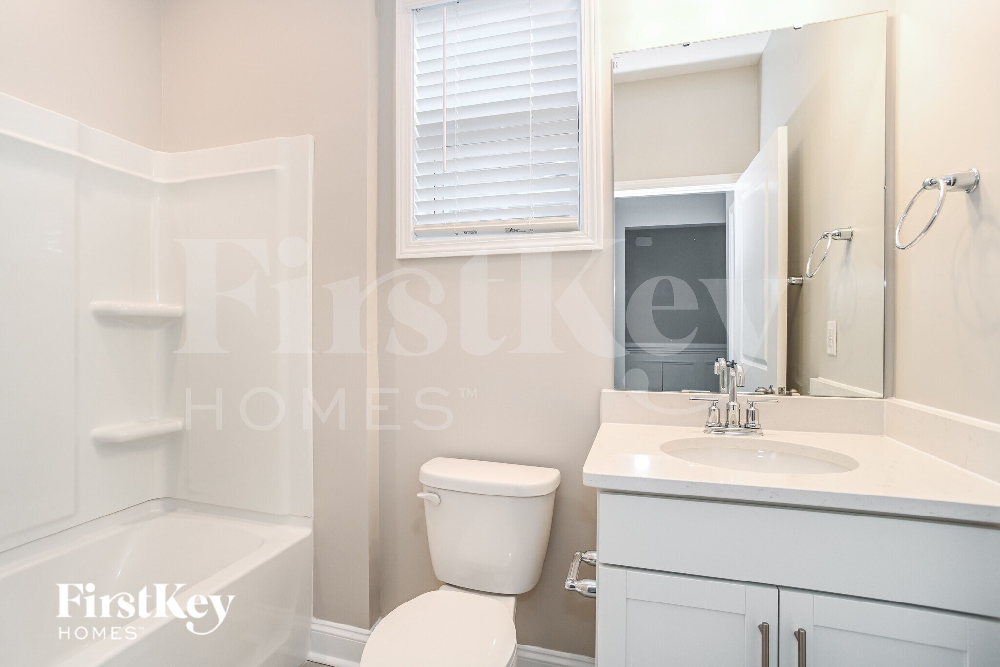 Building Photo - 126 Ari Ave