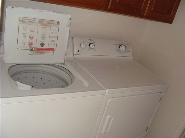 Building Photo - 300 Chatfield Ln