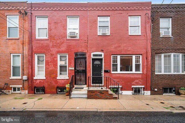 Building Photo - 623 Gerritt St
