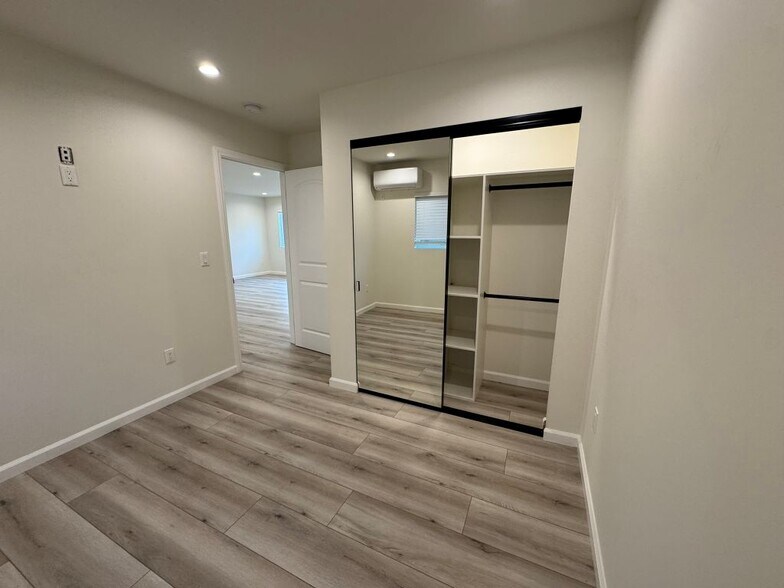 Building Photo - 7149 Apperson St