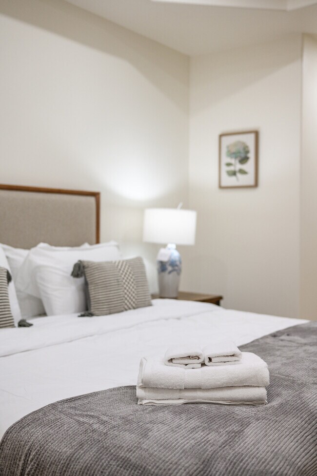 Building Photo - Gated Newport Coast 4BR w/ Pool Access