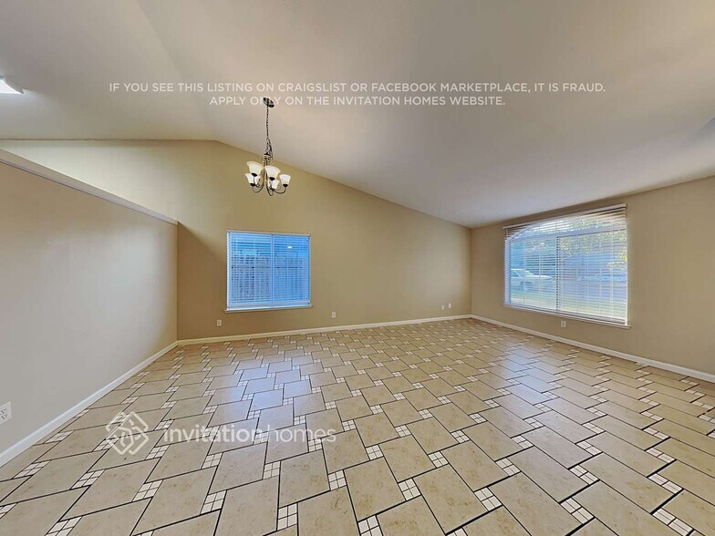 Building Photo - 234 Cinnamon Dr