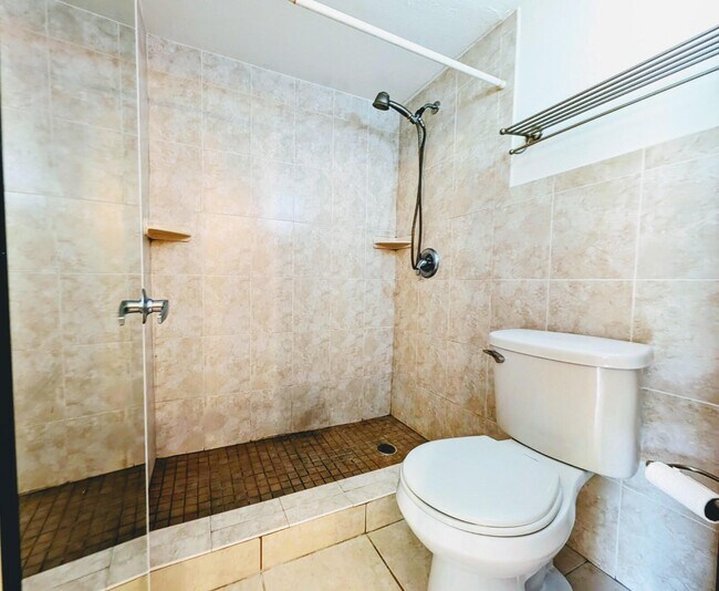 Building Photo - 2700 Fiore Way
