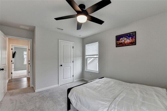 Building Photo - 4665 Shipley Ave