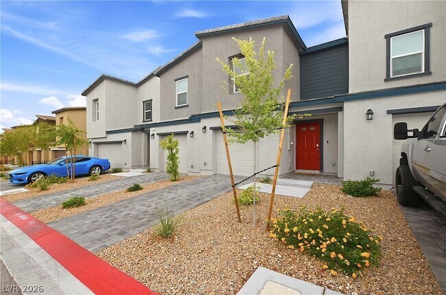 Building Photo - 10923 Heatherford Ave