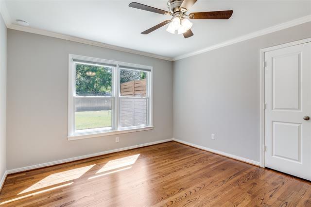 Building Photo - 9250 San Fernando Way