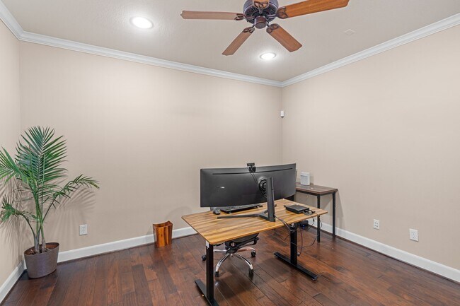 Building Photo - 28007 Gadwall Dr