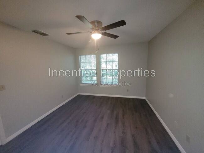 Building Photo - 5956 Westgate Dr