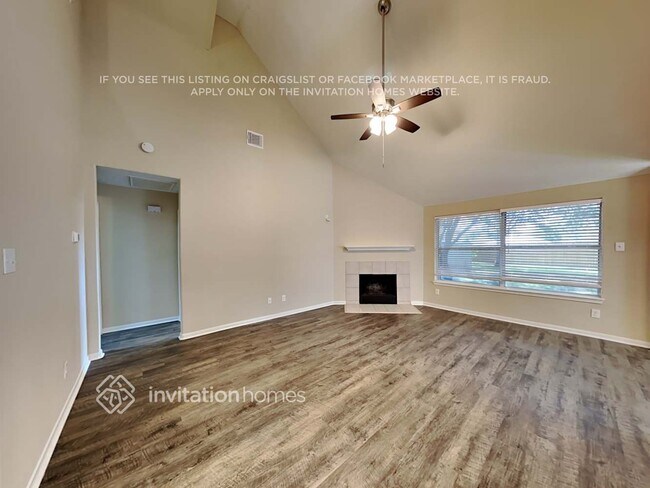 Building Photo - 308 Glade Bridge Ln