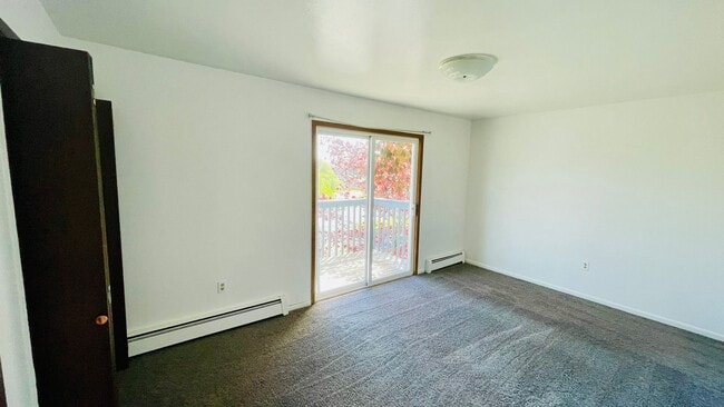 Building Photo - 1113 Larch St