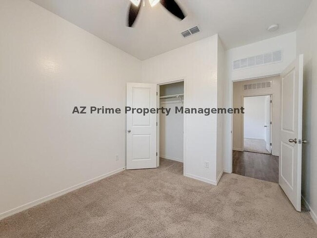 Building Photo - 5815 N 195th Dr