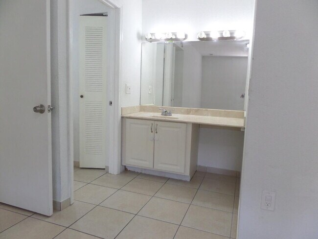 Building Photo - 1401 Village Blvd