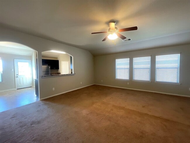 Building Photo - 625 26th Ave N