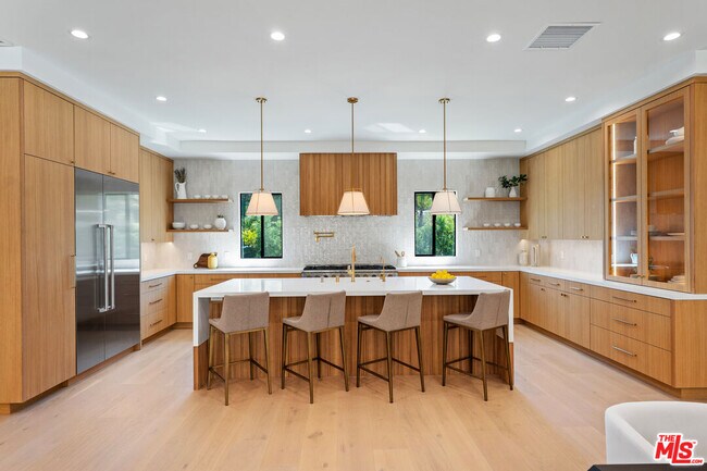 Building Photo - 20215 Lorenzana Dr