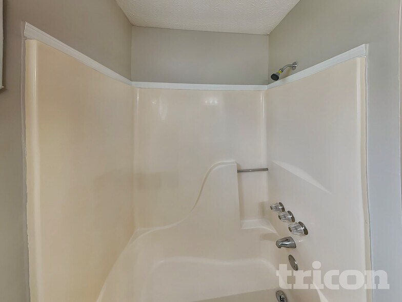 Building Photo - 118 Taylor Knoll Way