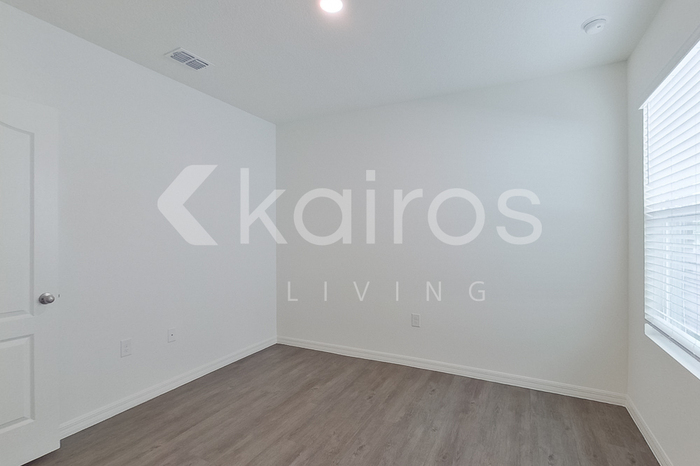 Building Photo - 32130 Katelin Cir