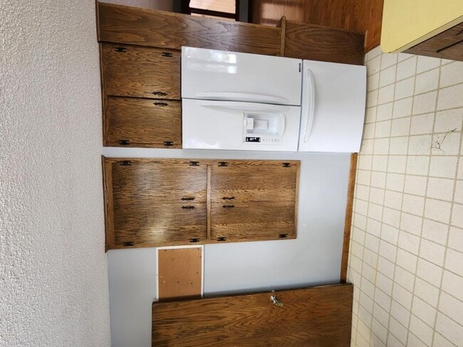 Building Photo - 2318 E Boulevard Ave