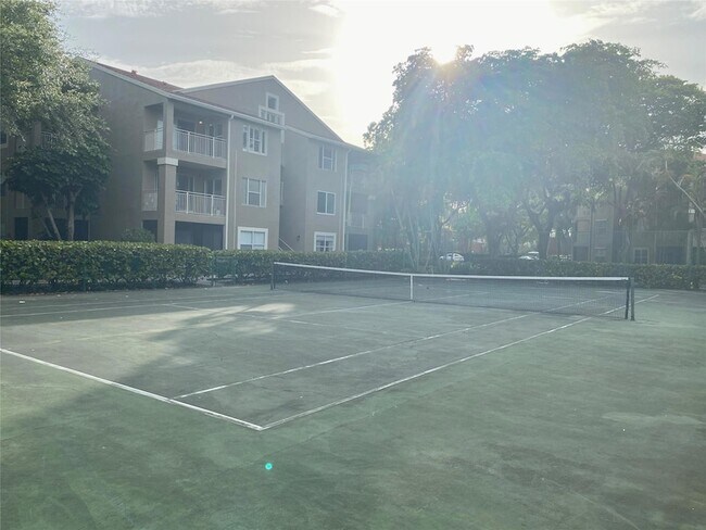 Building Photo - 1780 Palm Cove Blvd