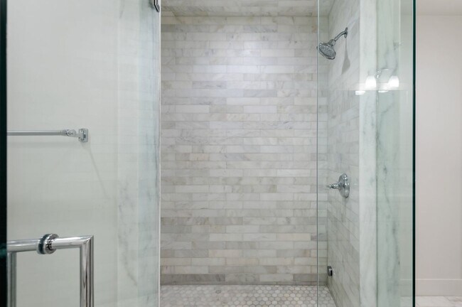 Building Photo - STUNNING  property for lease ~ Experience the Santa Barbara LIFE!